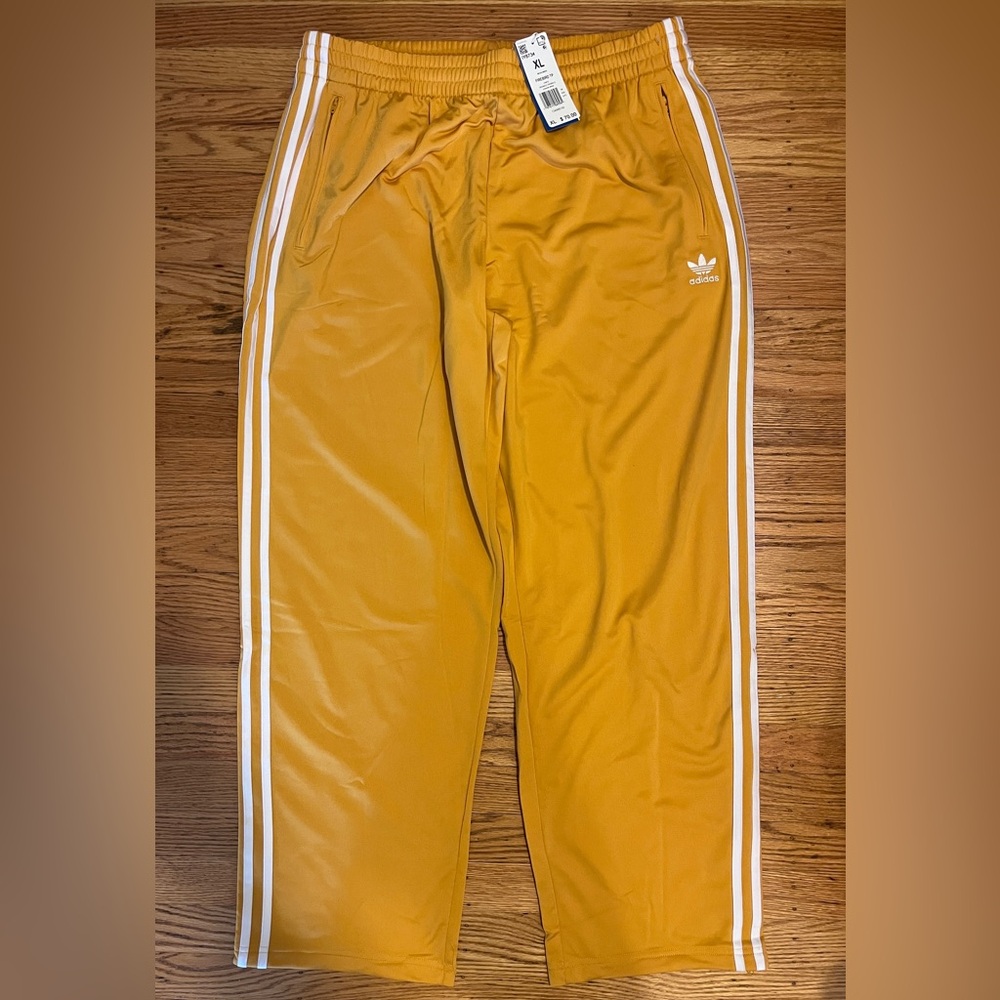 adidas Originals Men's Adicolor Firebird Track Pants IY8734